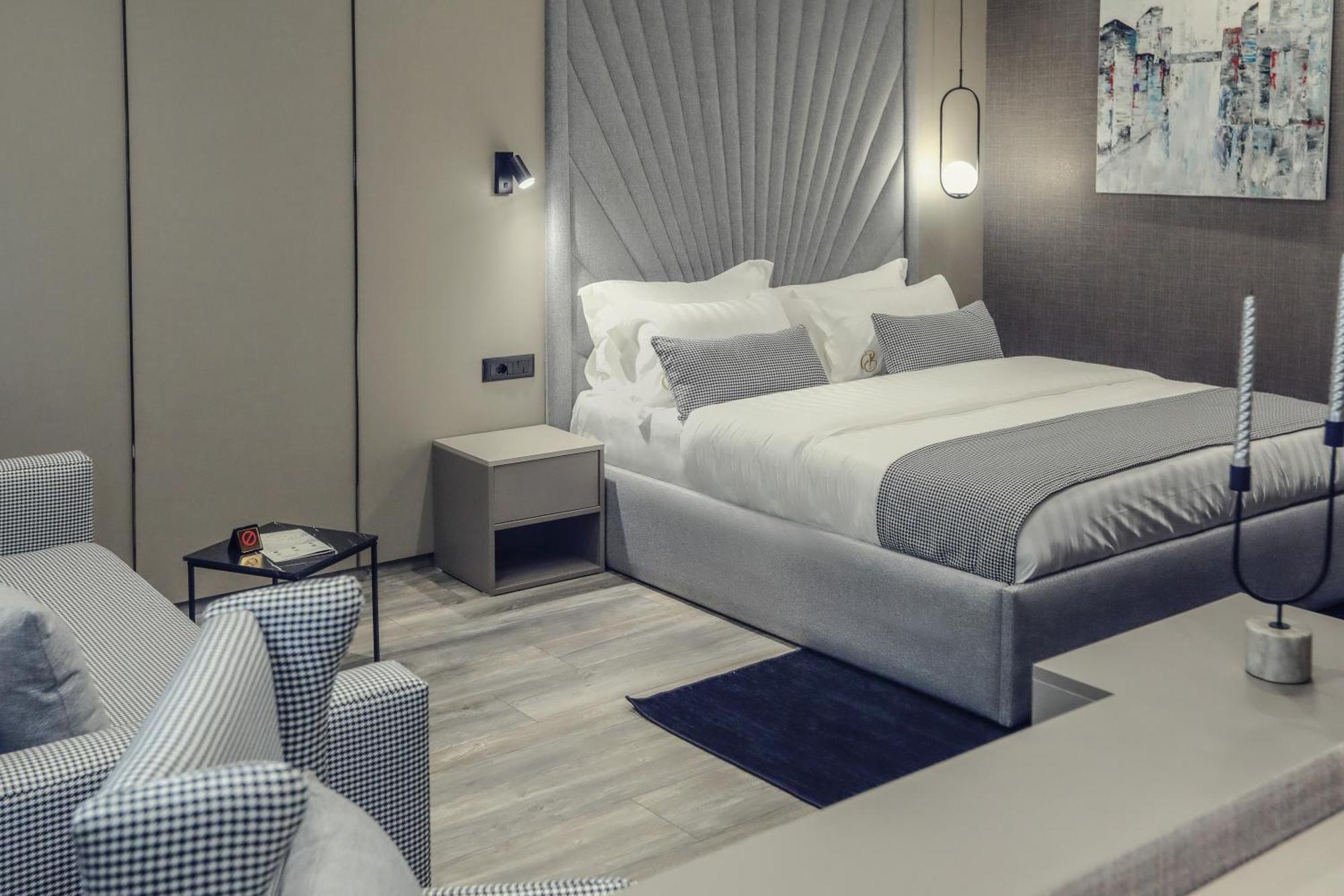 Hotel Dirista Shkoder Bagian luar foto