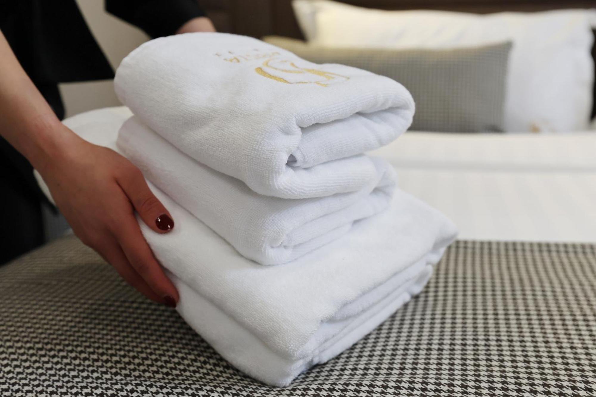 Hotel Dirista Shkoder Bagian luar foto